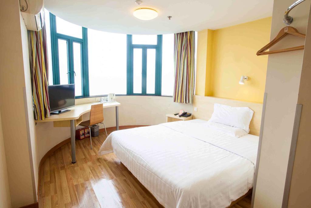 7Days Inn Tianjin Haihe East Road Wanda Centre 部屋 写真